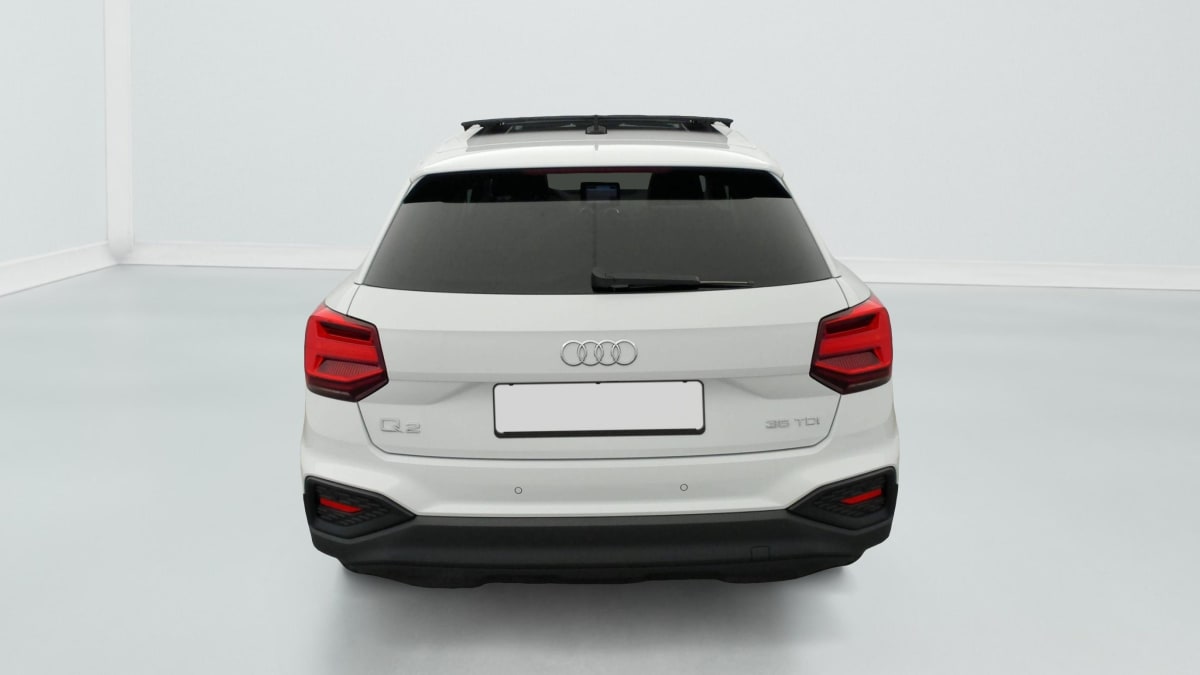 AUDI Q2 35 TDI 150 S TRONIC 7 DESIGN