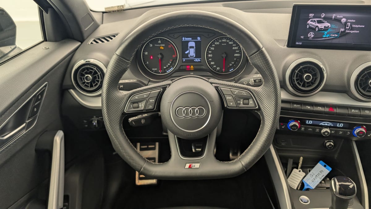 Audi Q2 - Image 14