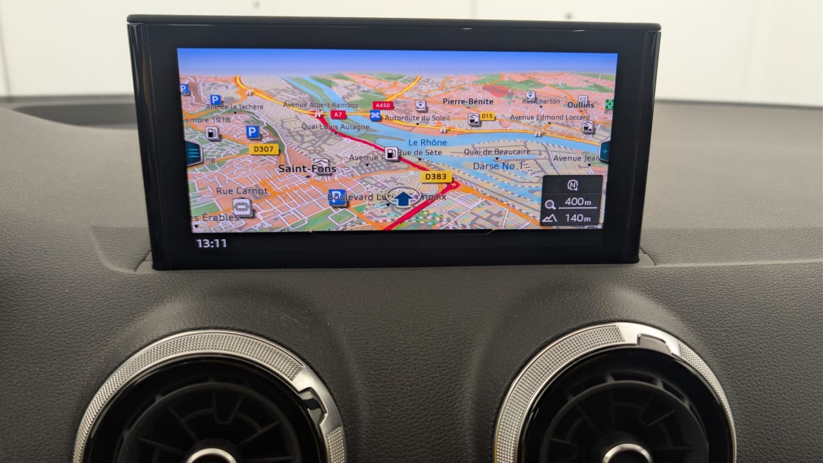 Audi Q2 - Image 17
