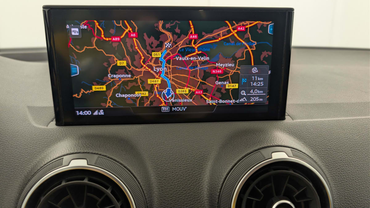 Audi Q2 - Image 17