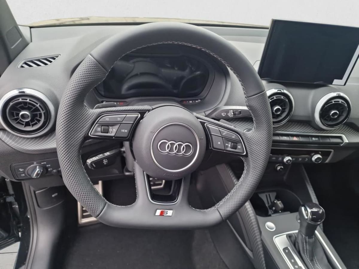 AUDI Q2 35 TDI 150 S TRONIC 7 S LINE