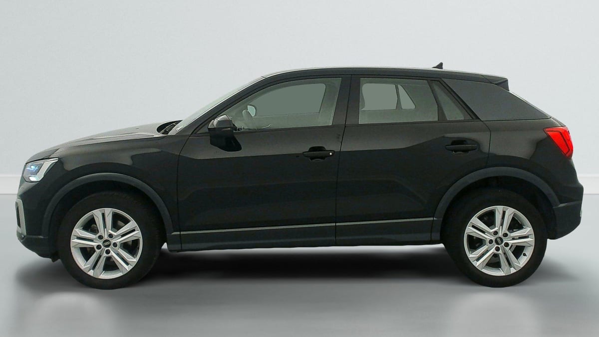 AUDI Q2 35 TFSI 150 BUSINESS LINE