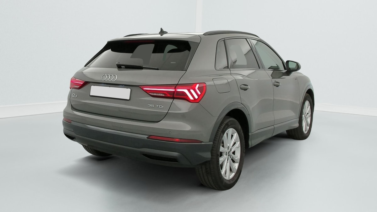 Audi Q3 - Image 7
