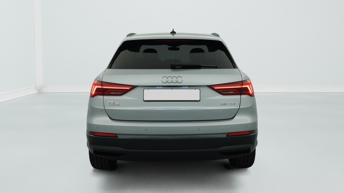 Audi Q3 - Image 6