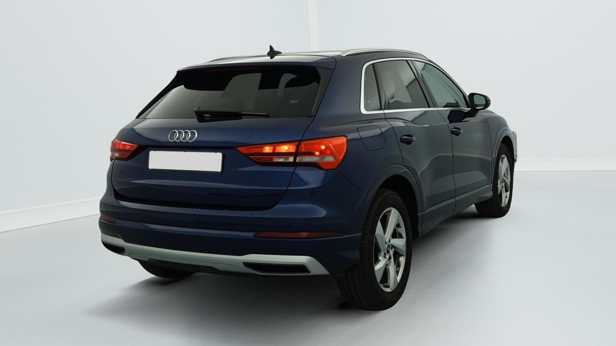 Audi Q3 - Image 7