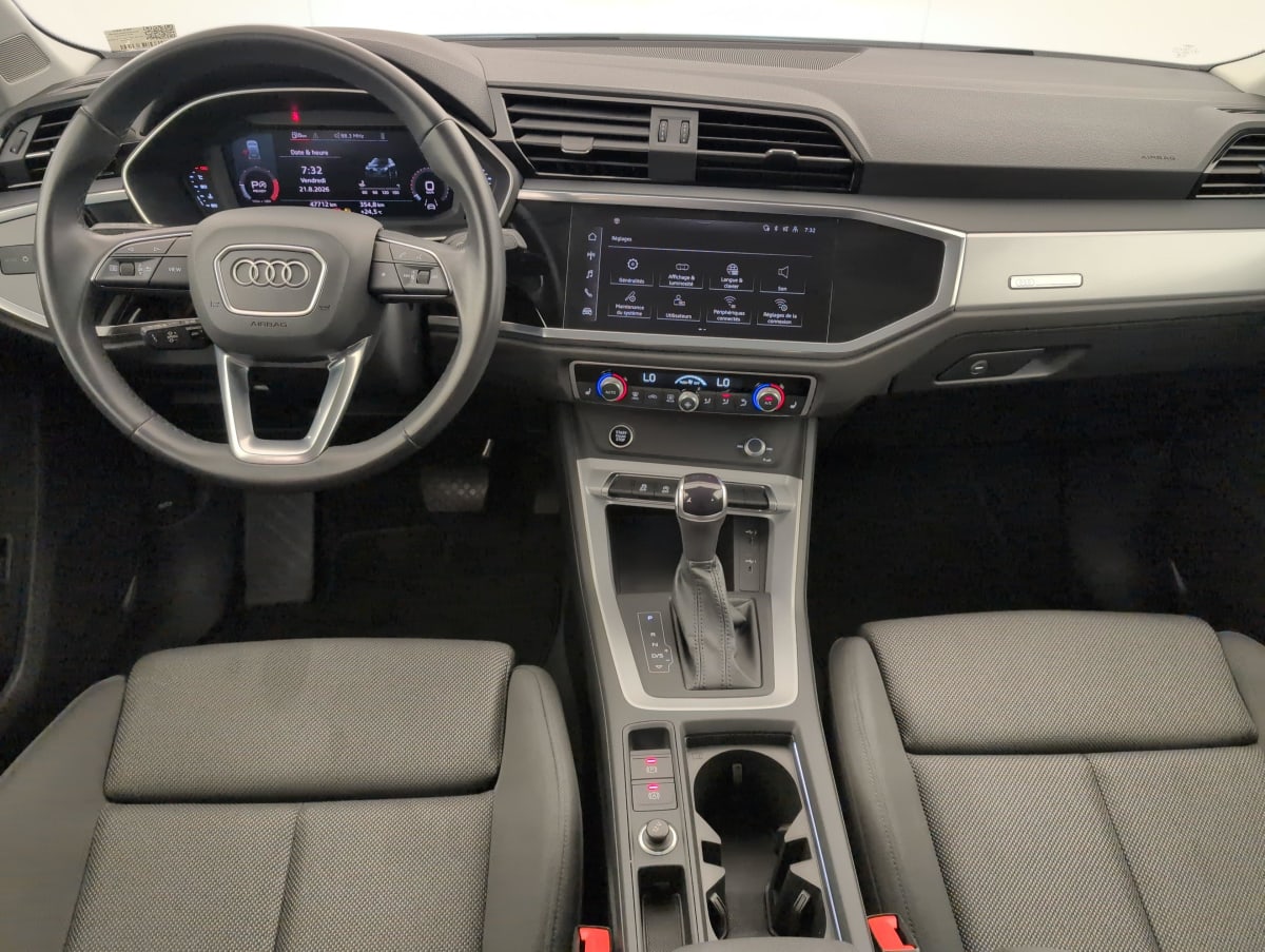 Audi Q3 - Image 13