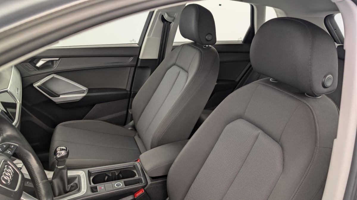 Audi Q3 - Image 16