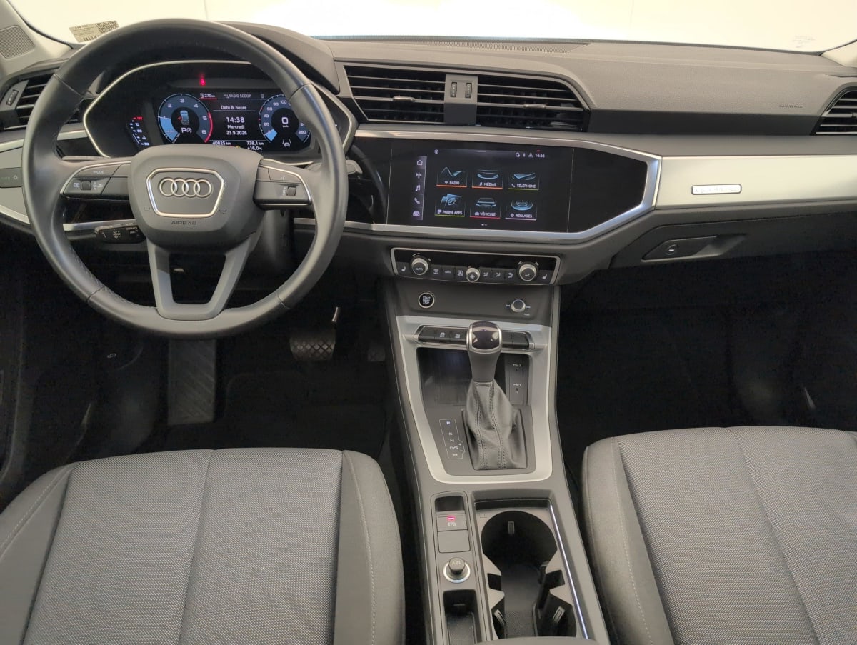 Audi Q3 - Image 11