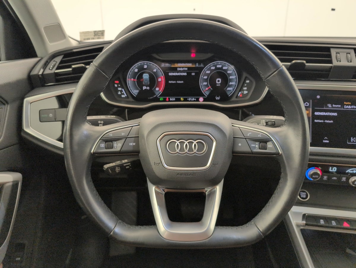 Audi Q3 - Image 14