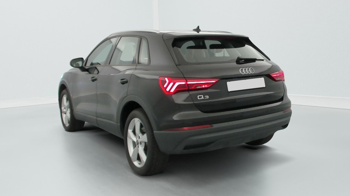 Audi Q3 - Image 5