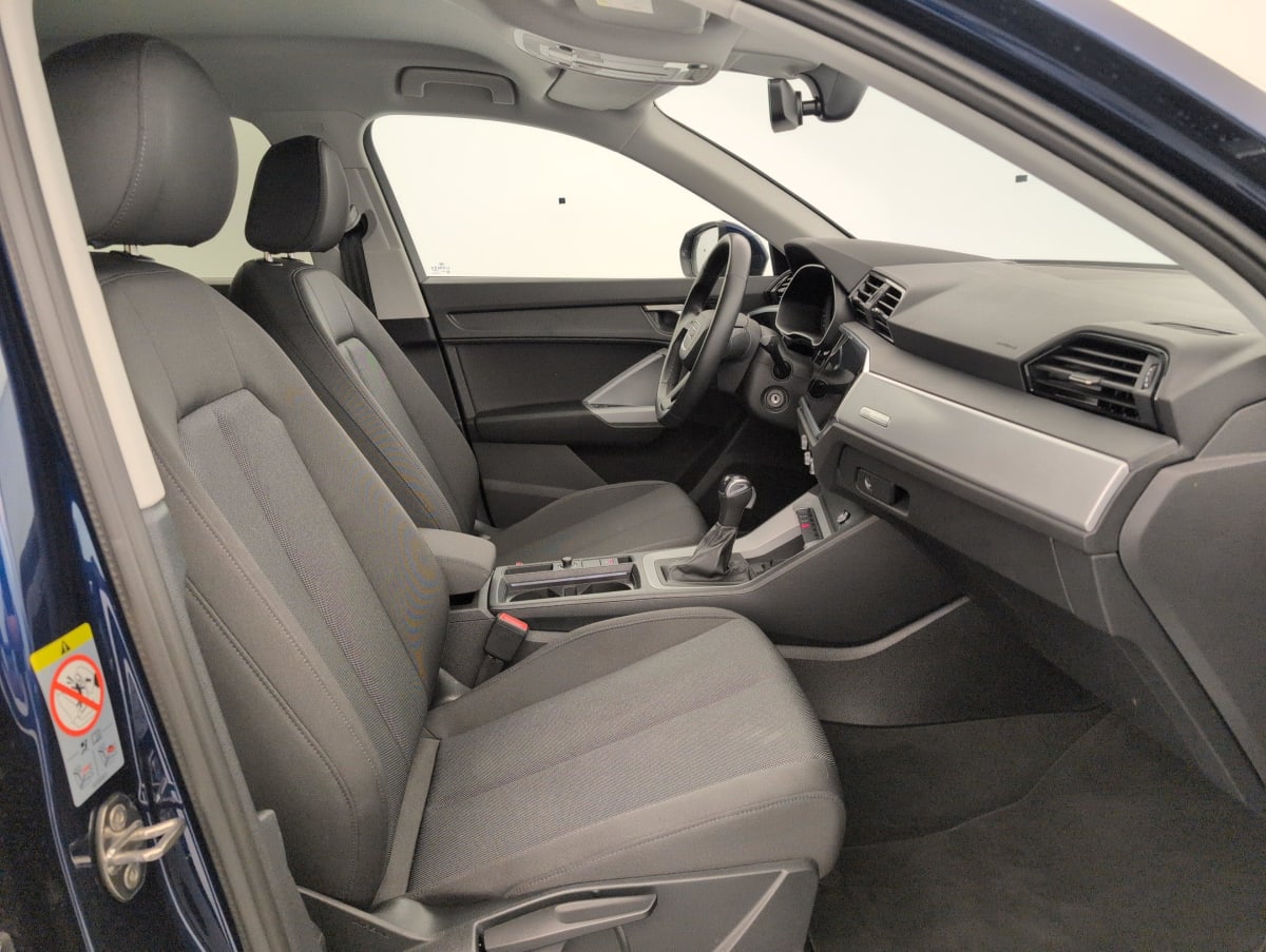 Audi Q3 - Image 9