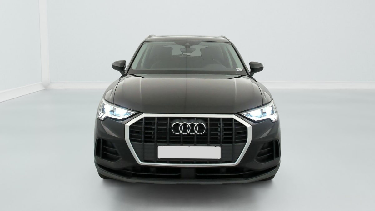 Audi Q3 - Image 2