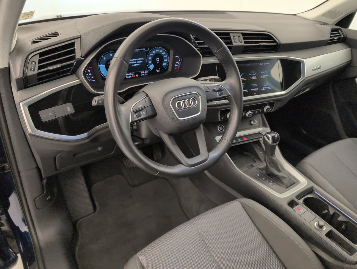 Audi Q3 - Image 17