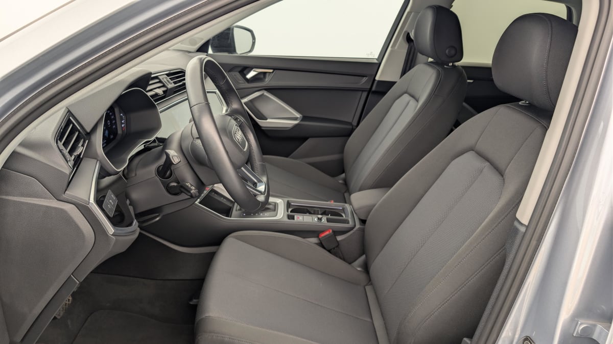 Audi Q3 - Image 16