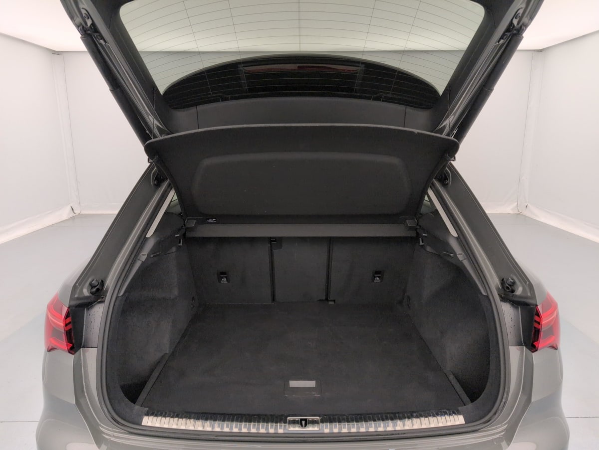 Audi Q3 - Image 11