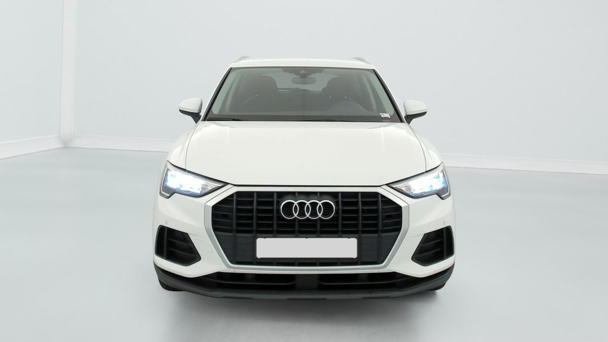 Audi Q3 - Image 2