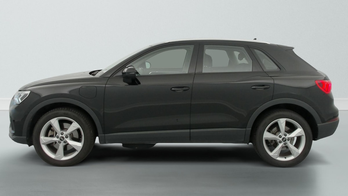 Audi Q3 - Image 4