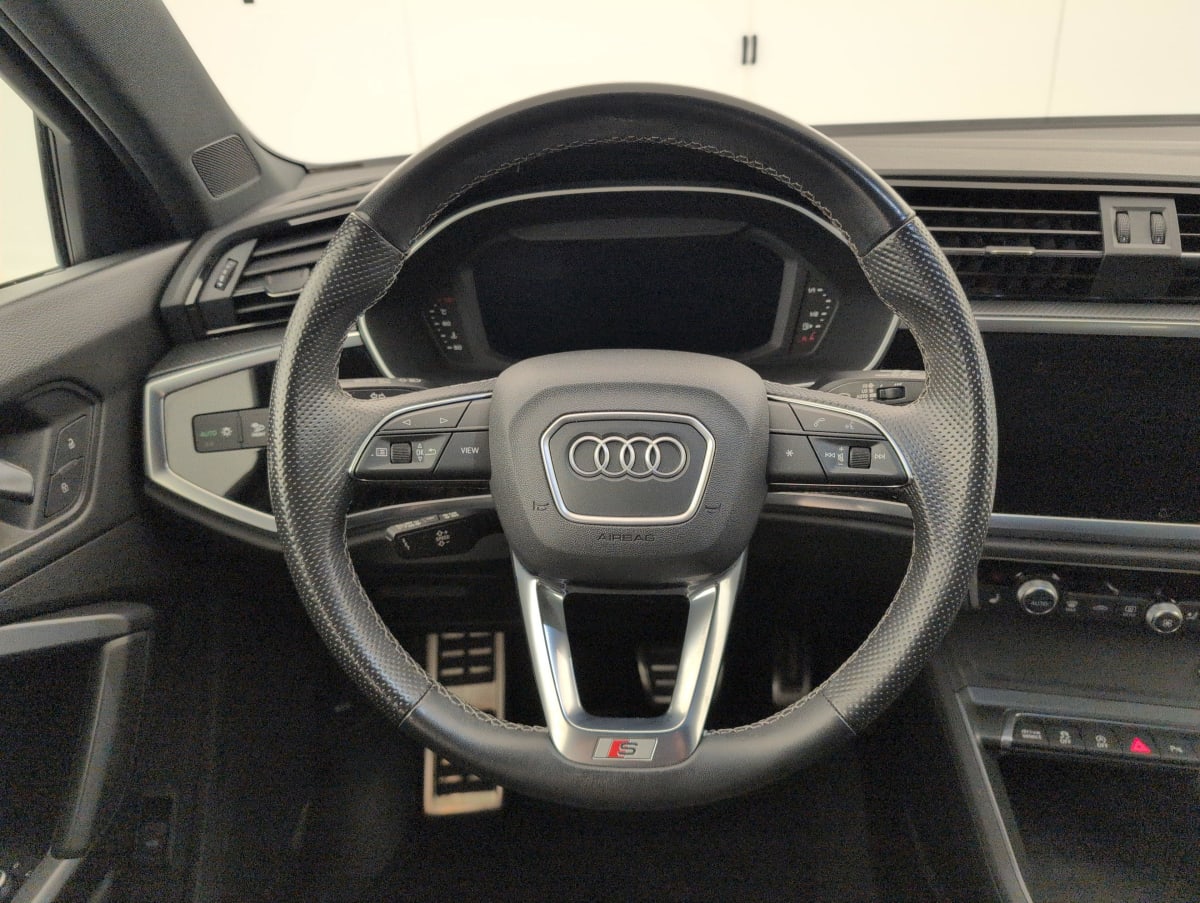 Audi Q3 Sportback - Image 13