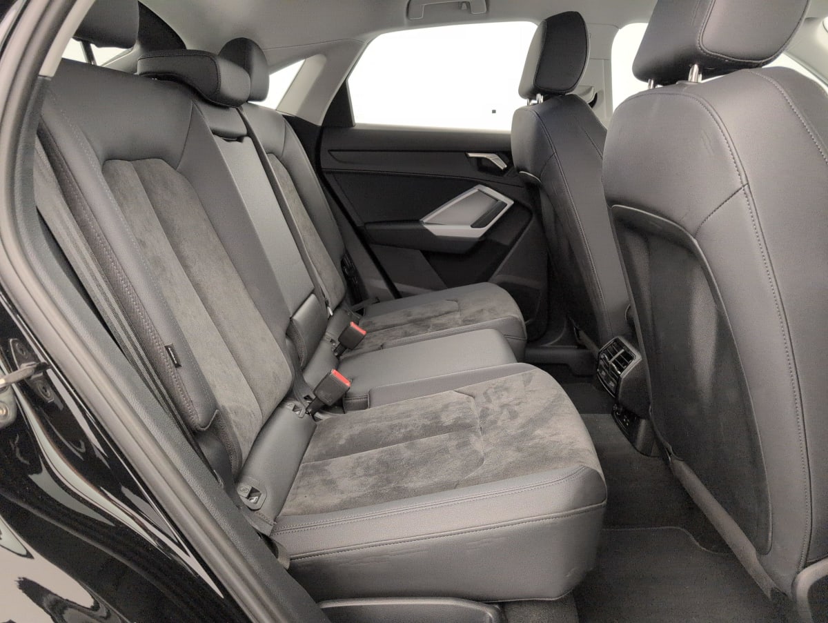Audi Q3 Sportback - Image 10