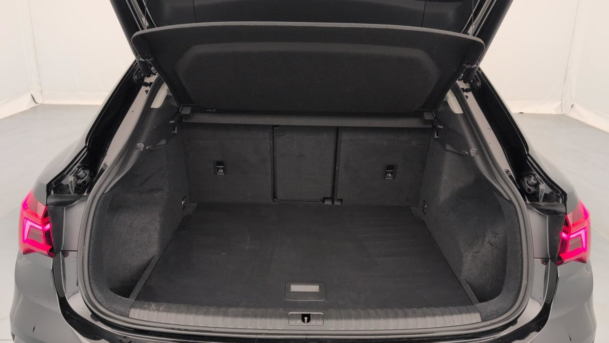Audi Q3 Sportback - Image 11