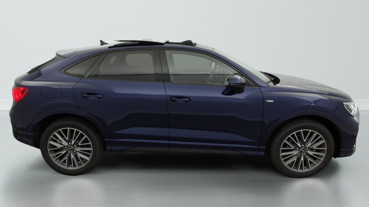 AUDI Q3 SPORTBACK 35 TDI 150 CH S TRONIC 7 S LINE