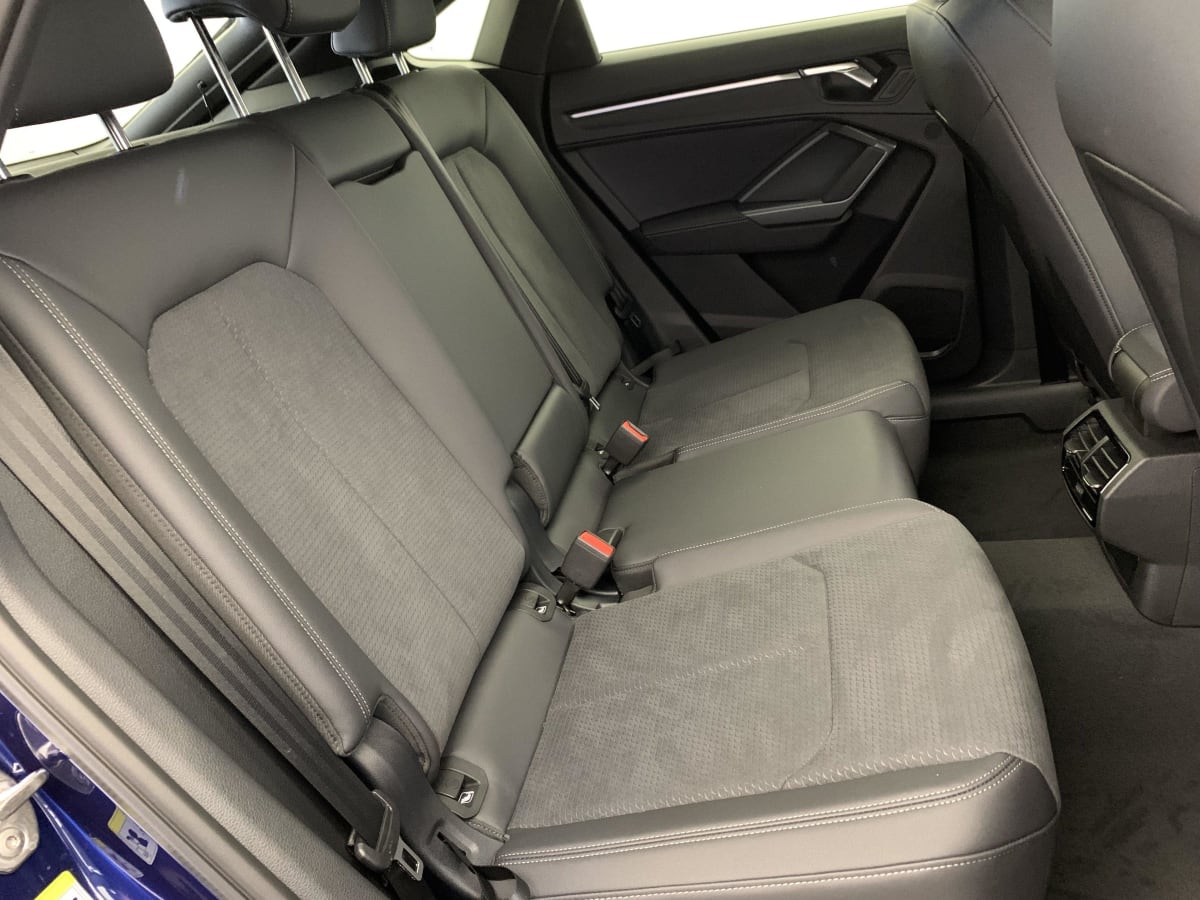 AUDI Q3 SPORTBACK 35 TDI 150 CH S TRONIC 7 S LINE