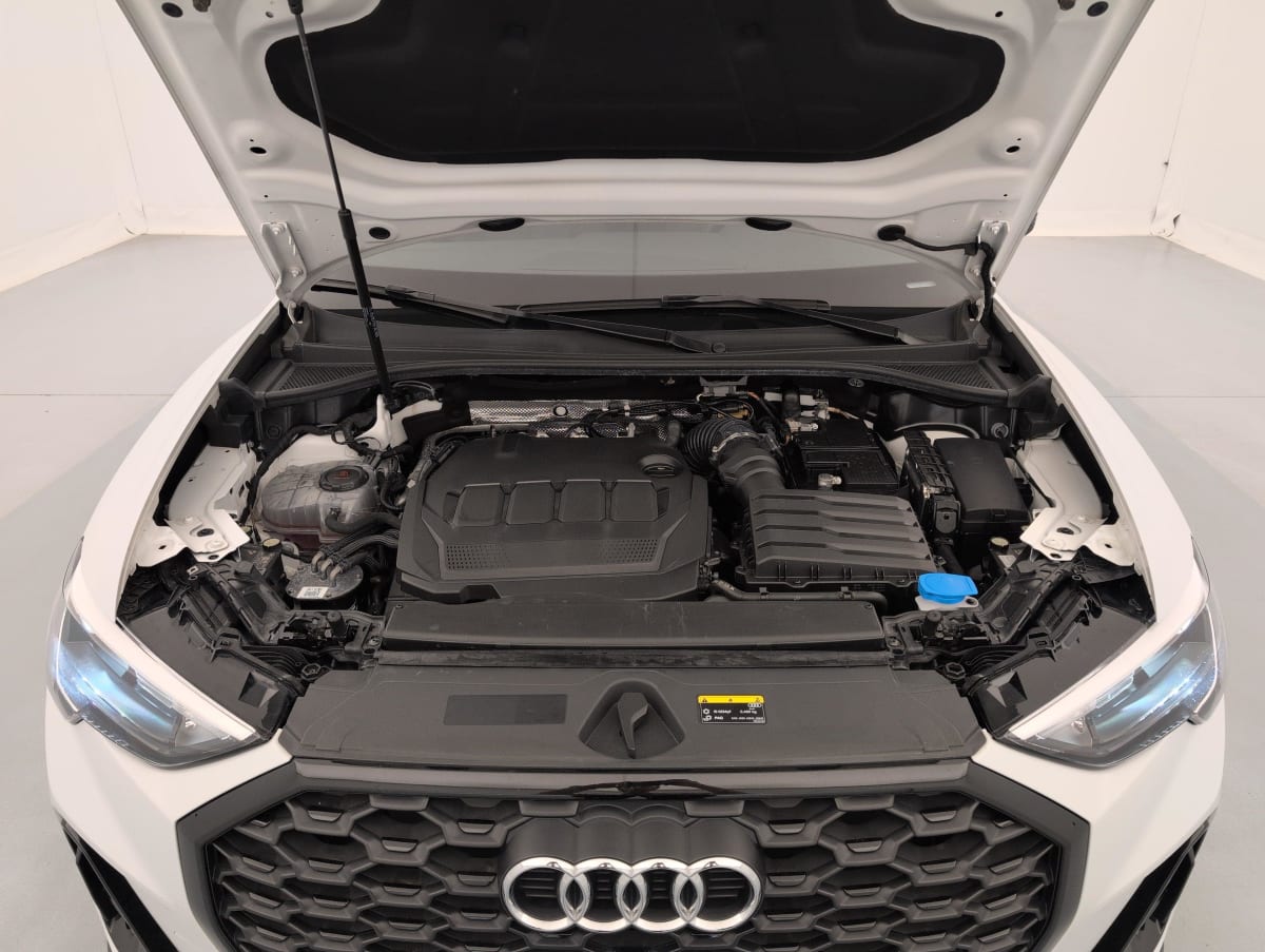 Audi Q3 Sportback - Image 21