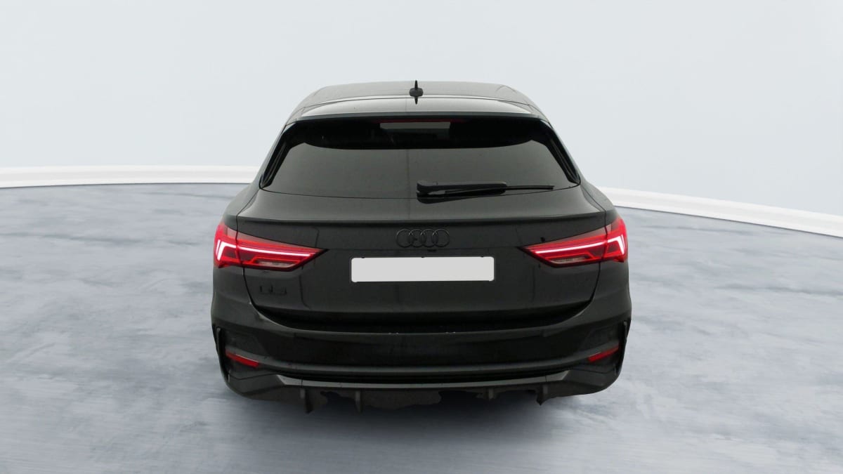 AUDI Q3 SPORTBACK 35 TDI 150 CH S TRONIC 7 BLACK EDITION