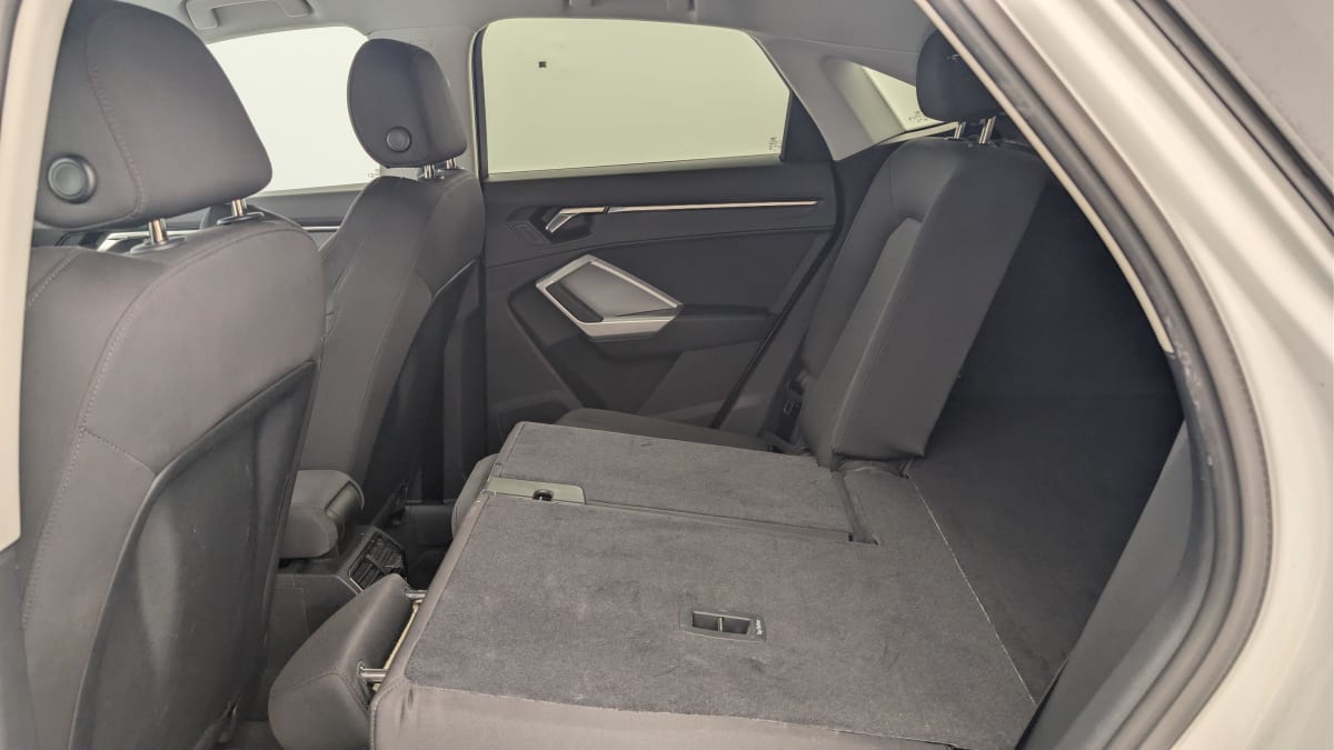 Audi Q3 Sportback - Image 12