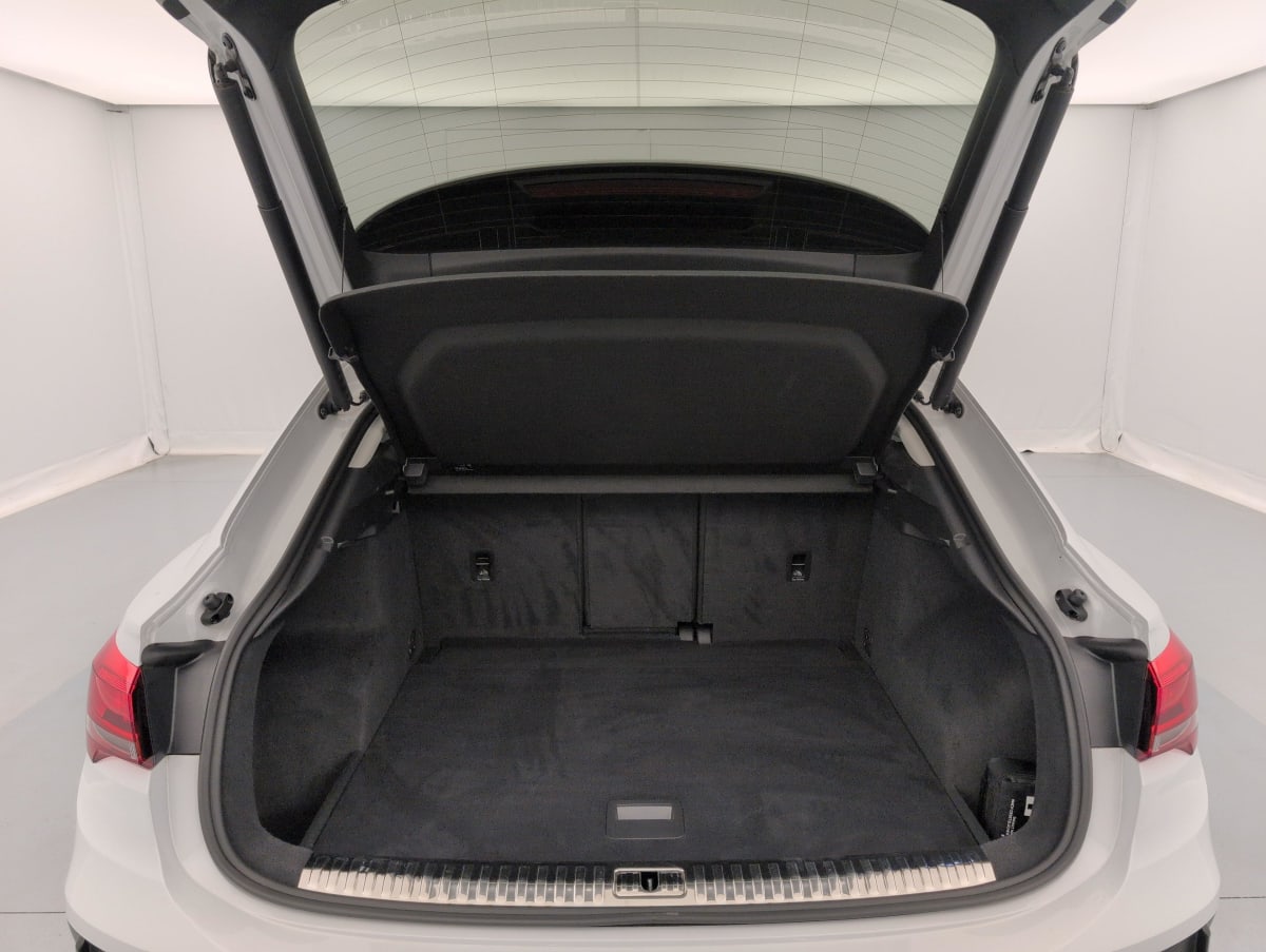 Audi Q3 Sportback - Image 11