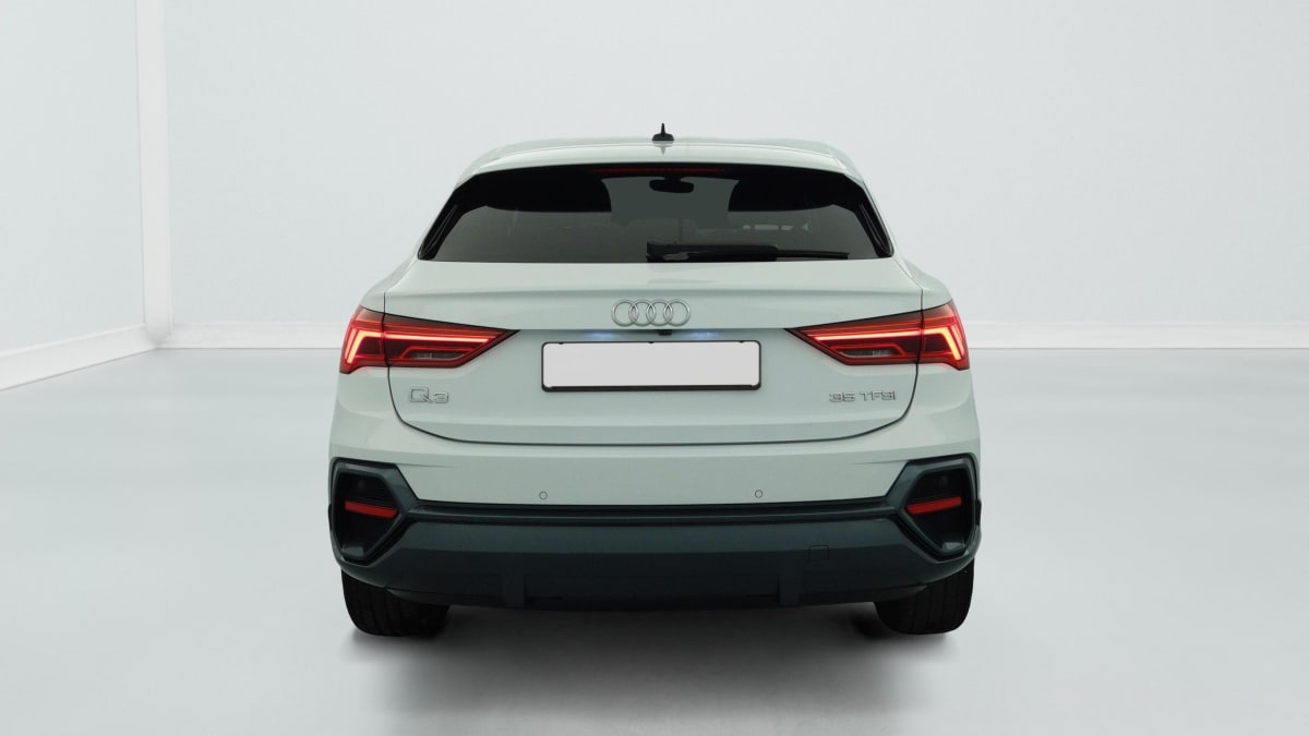 Audi Q3 Sportback - Image 6