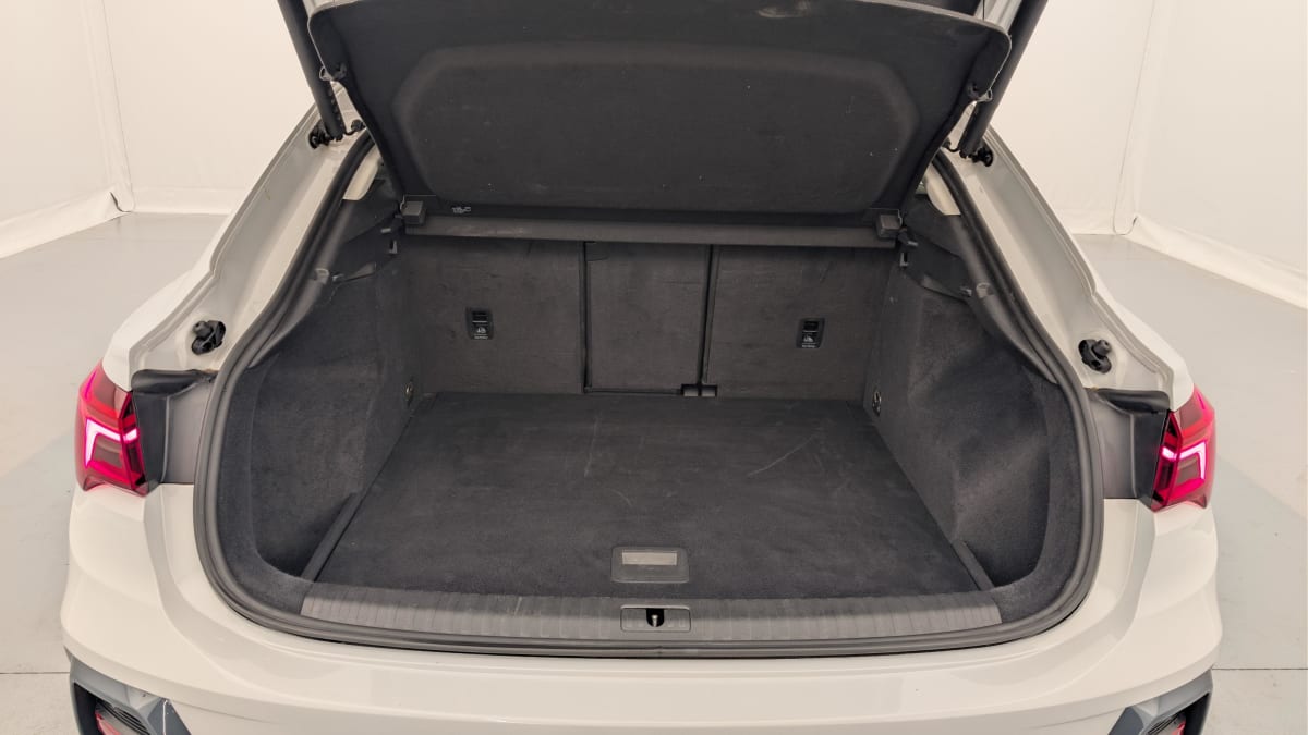 Audi Q3 Sportback - Image 11
