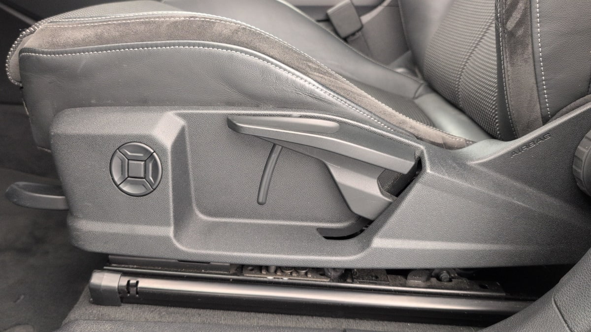 Audi Q3 Sportback - Image 19