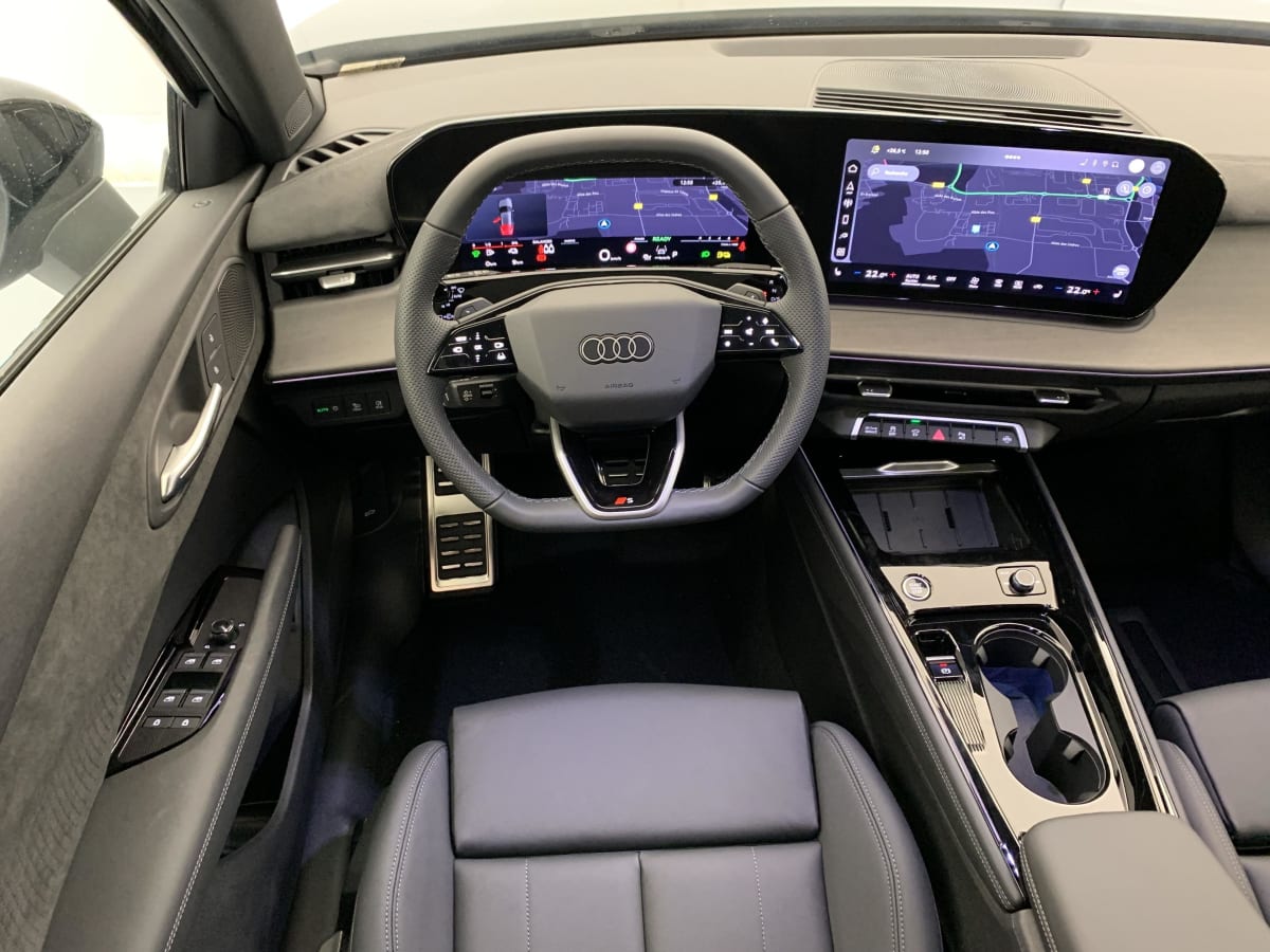 Audi Q3 SPORTBACK HYBRIDE - Image 13