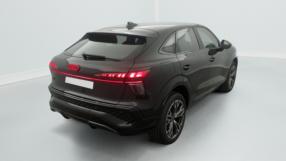 Audi Q3 SPORTBACK HYBRIDE - Image 7