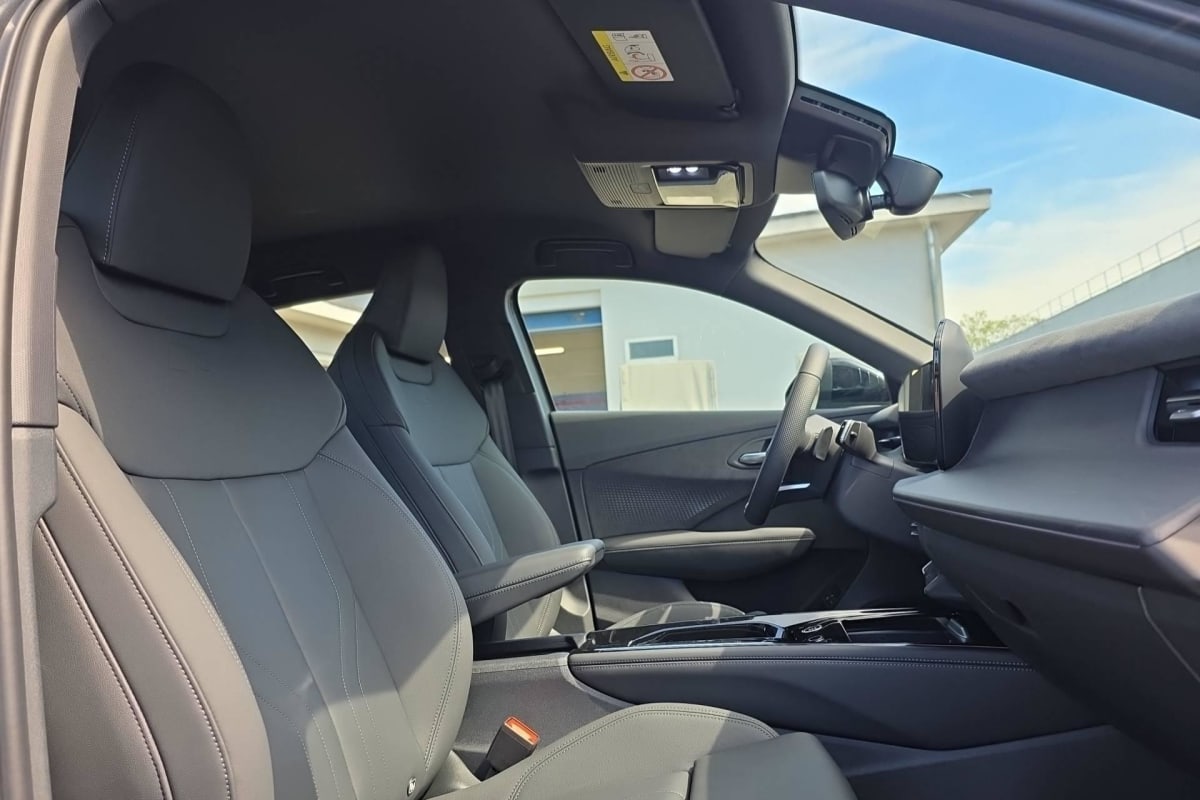 Audi Q3 SPORTBACK HYBRIDE - Image 9
