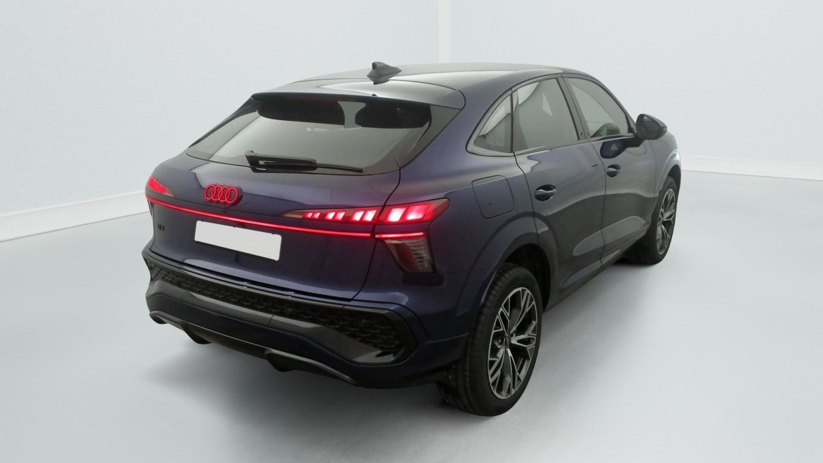 Audi Q3 SPORTBACK HYBRIDE - Image 34