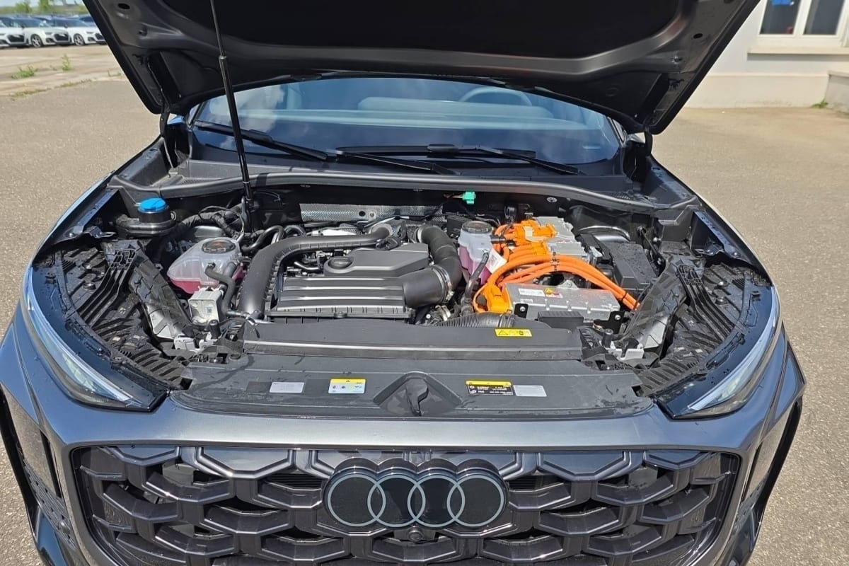 Audi Q3 SPORTBACK HYBRIDE - Image 28