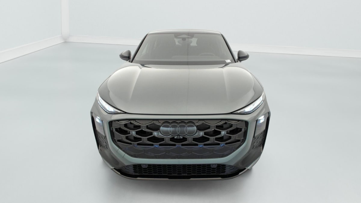 Audi Q3 SPORTBACK HYBRIDE - Image 2