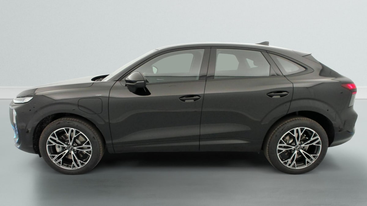 Audi Q3 SPORTBACK HYBRIDE - Image 57