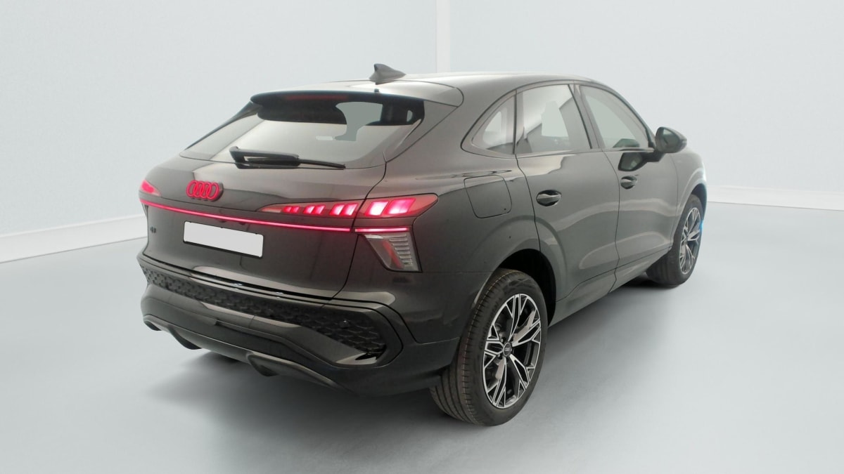 Audi Q3 SPORTBACK HYBRIDE - Image 60