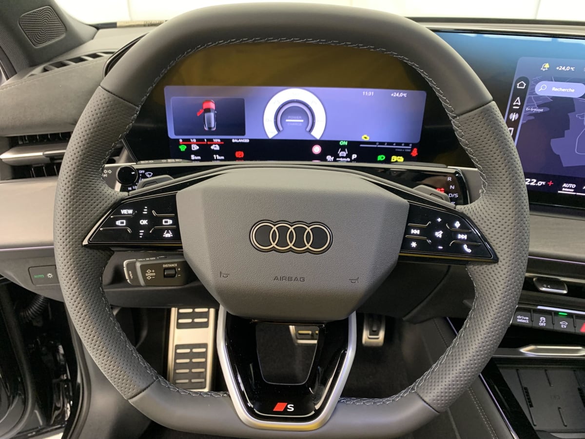 Audi Q3 SPORTBACK HYBRIDE - Image 66