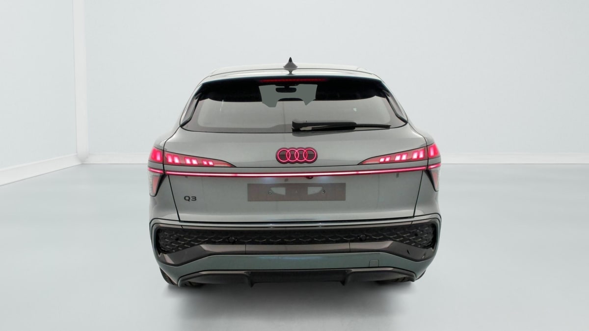Audi Q3 SPORTBACK HYBRIDE - Image 6