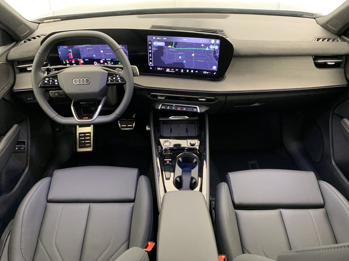 Audi Q3 SPORTBACK HYBRIDE - Image 12