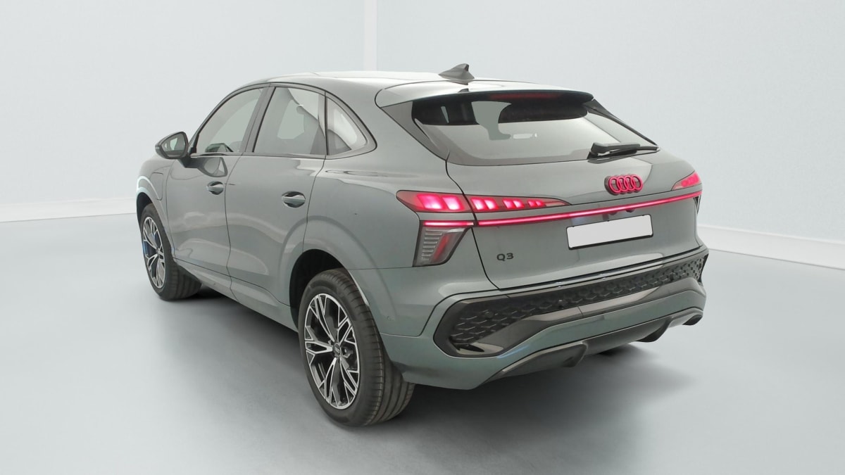 Audi Q3 SPORTBACK HYBRIDE - Image 5