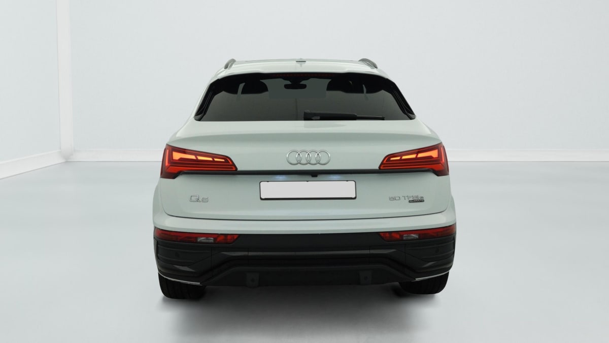 Audi Q5 Sportback - Image 12