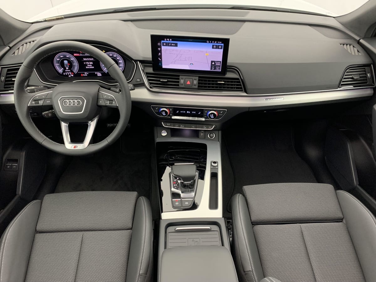 Audi Q5 Sportback - Image 27
