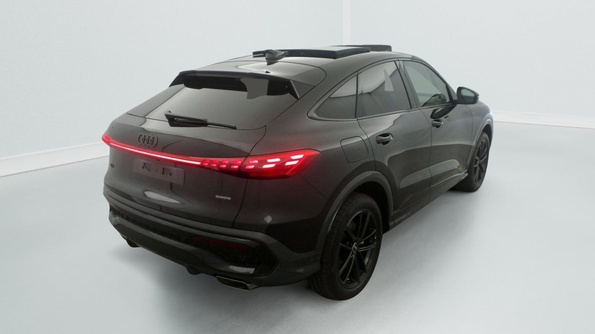 AUDI Q5 SPORTBACK E-HYBRID 299 CH S TRONIC 7 QUATTRO S LINE