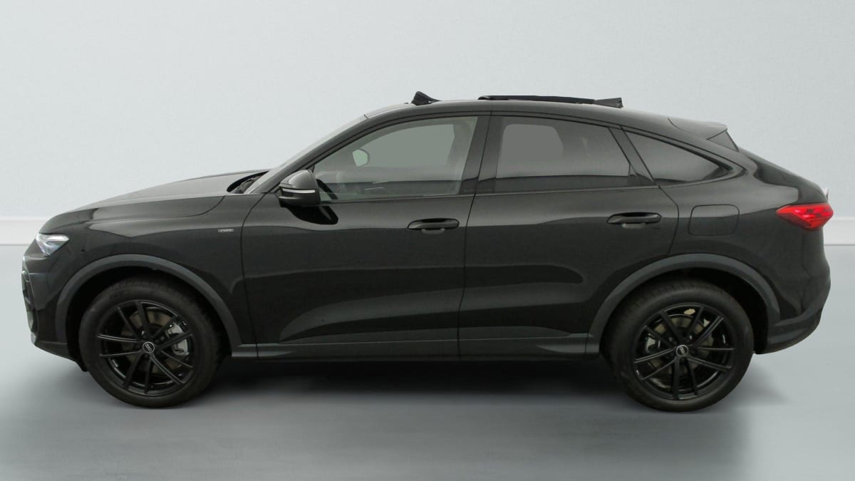 AUDI Q5 SPORTBACK E-HYBRID 299 CH S TRONIC 7 QUATTRO S LINE
