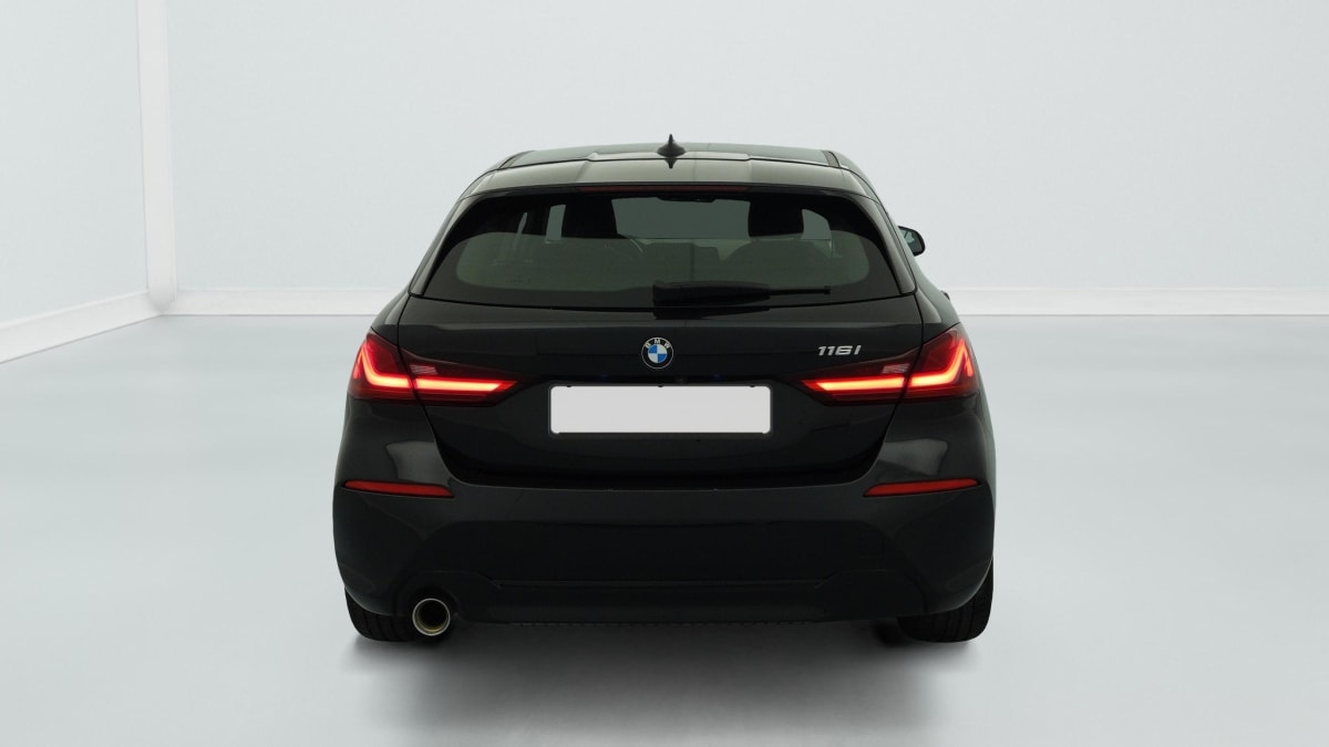 BMW Serie 1 F40 - Image 6